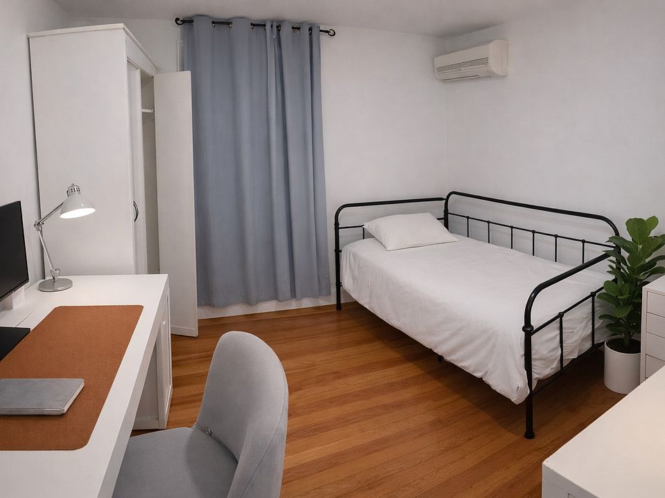 1st image of 27 Walter Ave