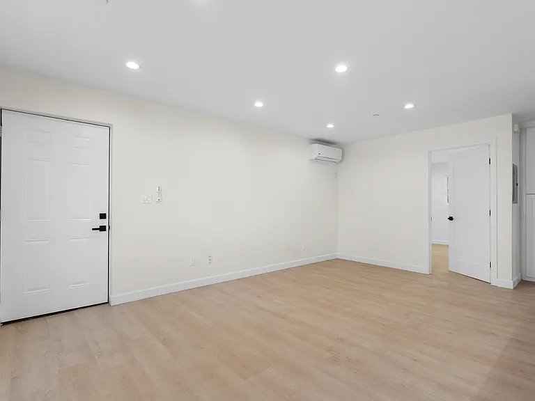 3301 S Beverly Dr #1 — Photo 7