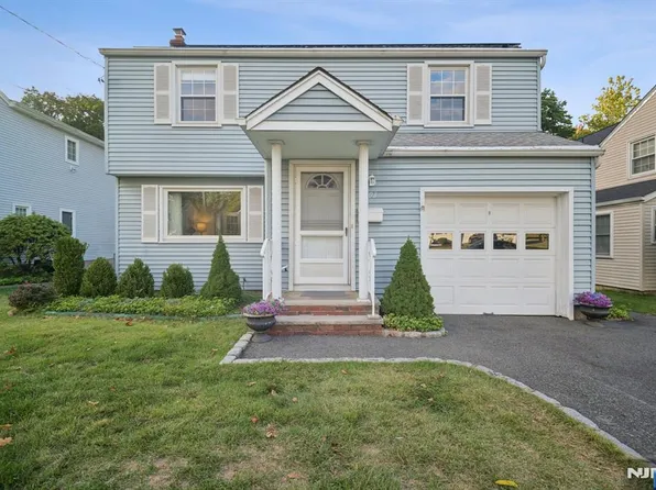 103 The Fairway, Cedar Grove, NJ 07009