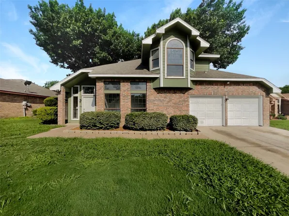 5106 Winterberry Ct, Arlington, TX 76018