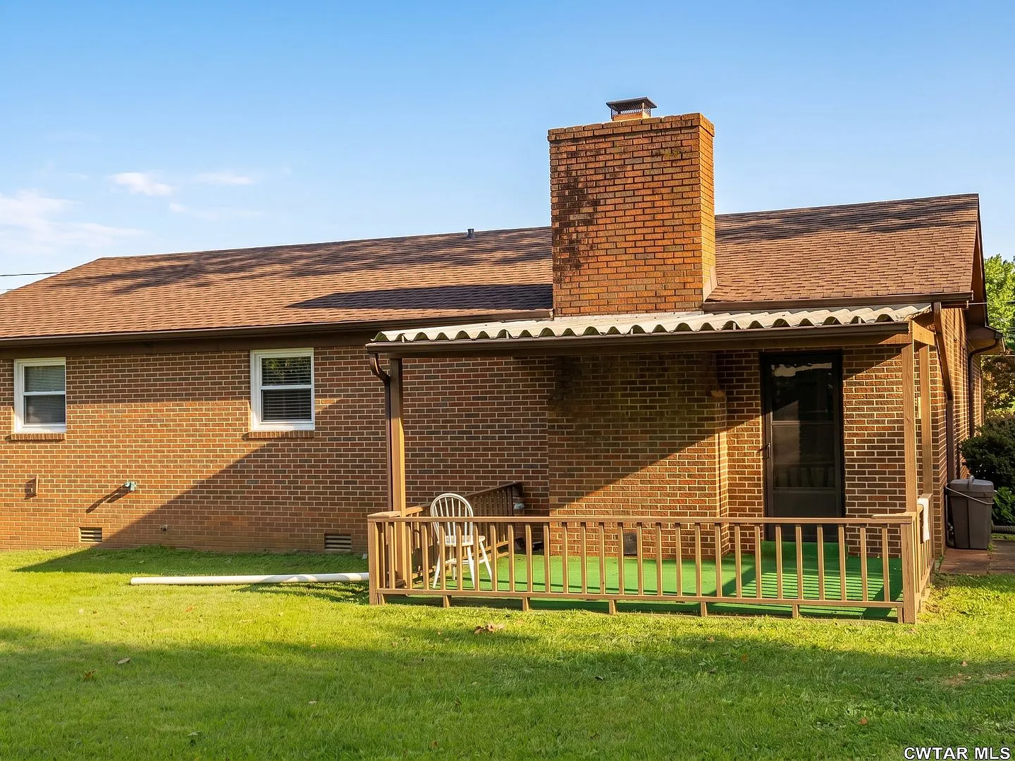 Newley Updated Home! Available Now — Photo 2