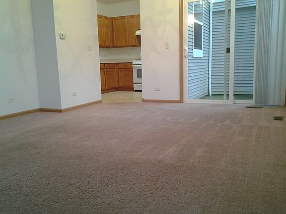 2nd image of 1473 Cambria Dr #306-2