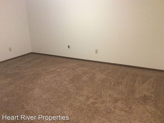 5th image of 343 9th Ave E #11056098
