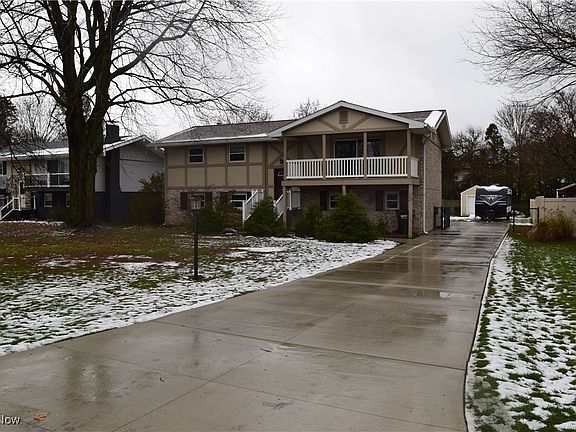 2nd image of 6731 Amsel Ave NE