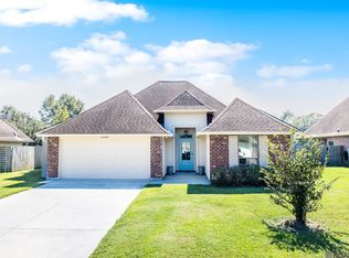 41409 Stonebrook Ave, Prairieville, LA 70769