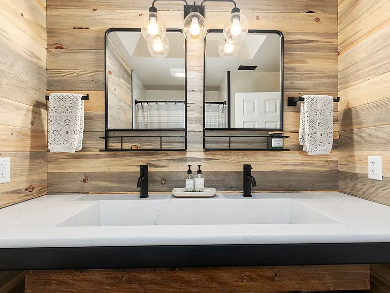 Guest bathroom