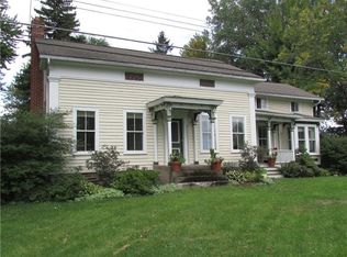 3282 Coomer Rd, Newfane, NY 14108