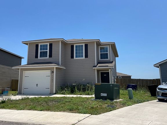 2nd image of 3303 Rosalind Way