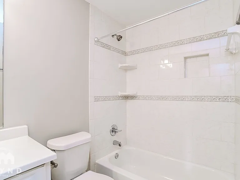 7321 Rothmore St — Photo 13