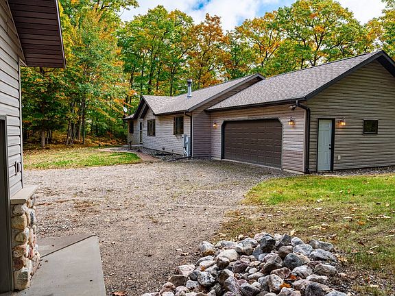 5th image of 8313 Kickshoe Ln