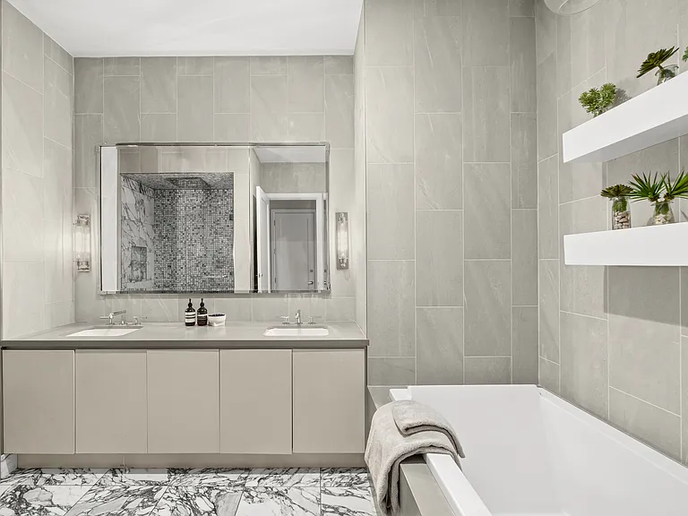 260 Park Ave S #4B — Photo 11