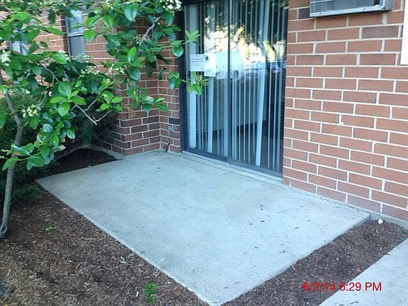 3rd image of 1209 N Winslowe Dr Unit 101