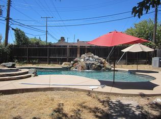 2301 Parkwood Dr, Sacramento, CA 95825