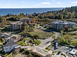 285 Seafield Rd, Colwood, BC V9C0R1