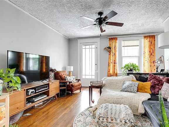 3rd image of 8 N Colonial Ave APT A