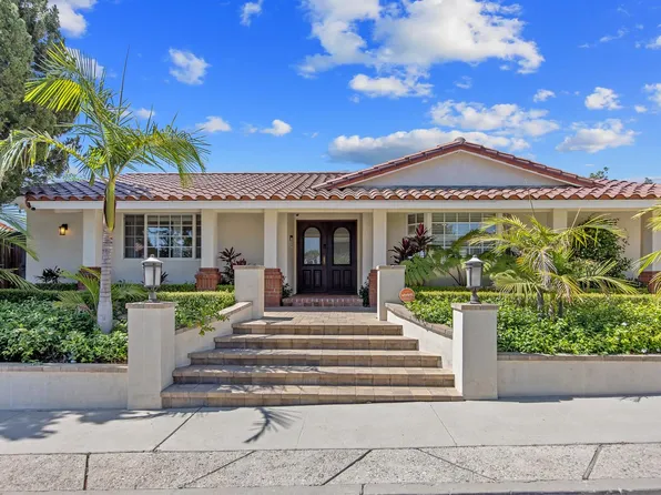 23350 Aetna St, Woodland Hills, CA 91367