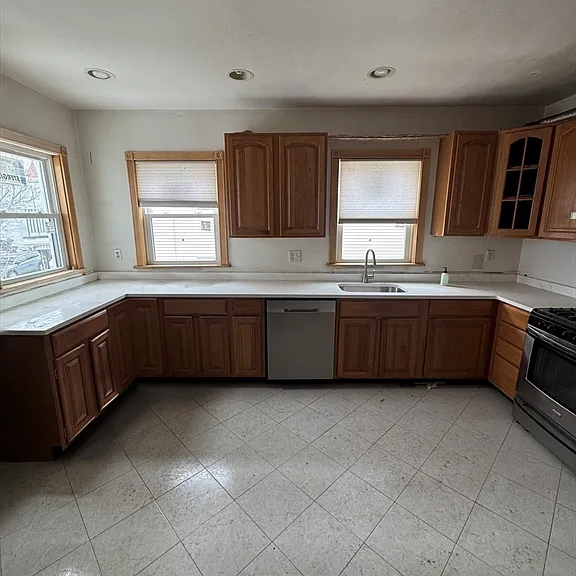 43 Clark St #2 — Photo 1