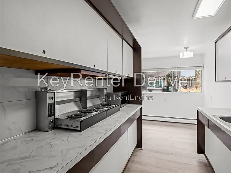 11755 W 17th Ave — Photo 12
