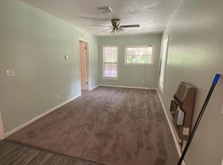 116 Eucalyptus Ave #201, Crescent City, FL 32112