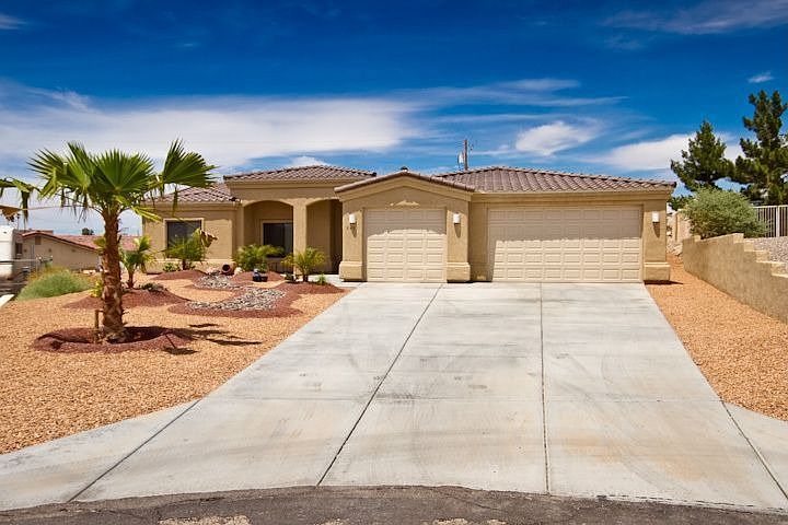 1st image of 240 Buckboard Pl