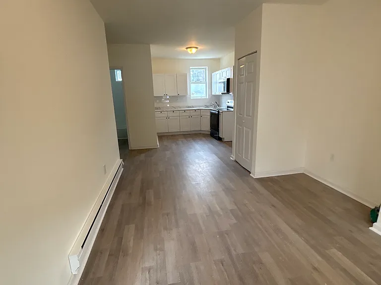 6117 Glenmore Ave #1 — Photo 6