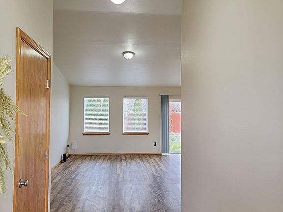 3rd image of 1802 Ala Moana Way