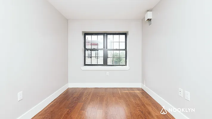 Rented by Nooklyn NYC LLC | media 7