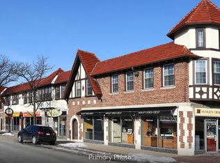 611 W Talcott Rd APT 2, Park Ridge, IL 60068