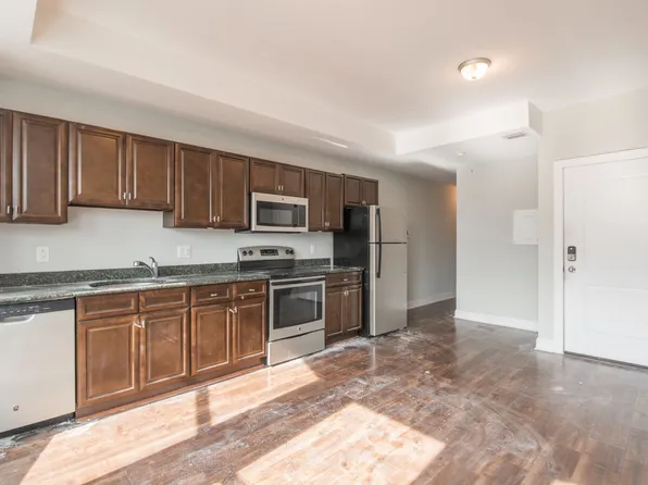 1222 N 7th St, Philadelphia, PA