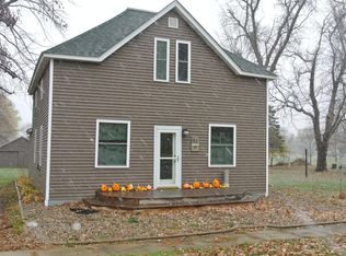 212 Main St E, Bertha, MN 56437