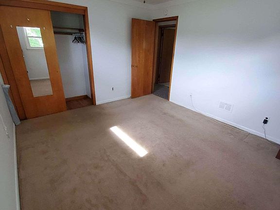 5th image of 1507 Richmond Ave