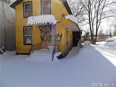 2nd image of 442 Hawley Ave