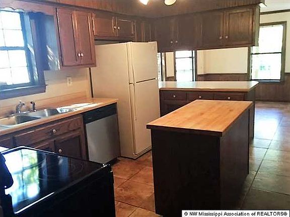5th image of 2880 Birch Island Dr