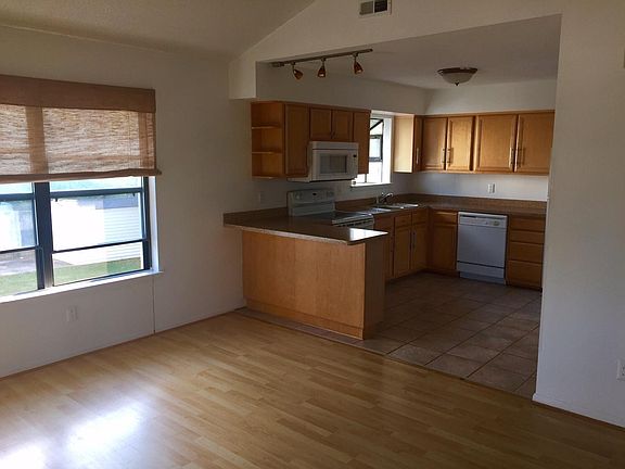 2nd image of 8208 Atlantic Ave #B