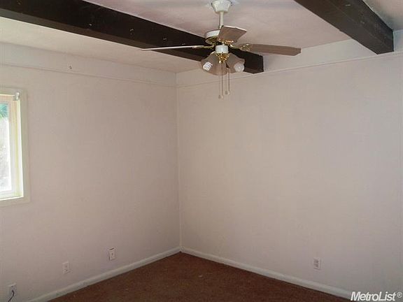 4th image of 5712 Georgia Dr