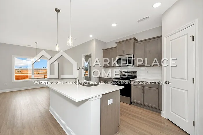 113 Saylor Rose Dr — Photo 14