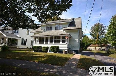 1st image of 111 S Hopkins St