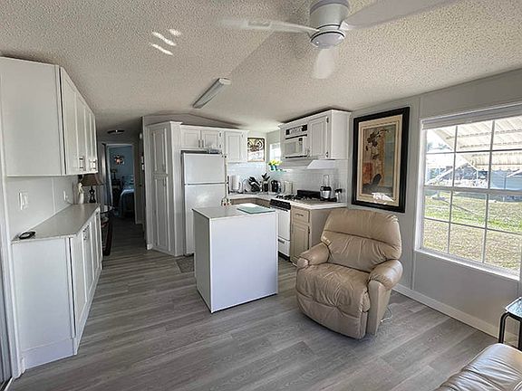 3rd image of 25501 Trost Blvd #6-23