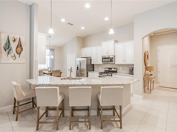 3rd image of 8515 May Port Ct