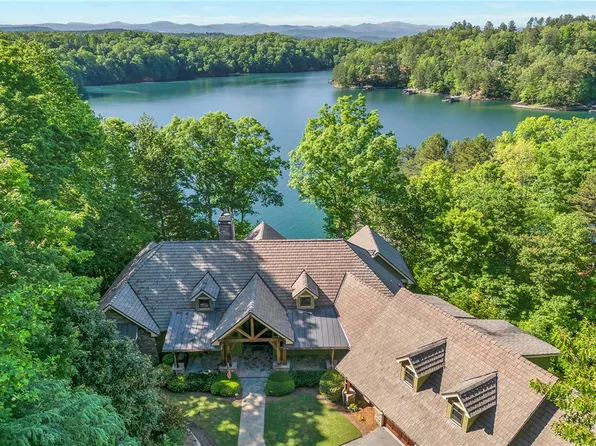 121 Great Camp Ct, Sunset, SC 29685