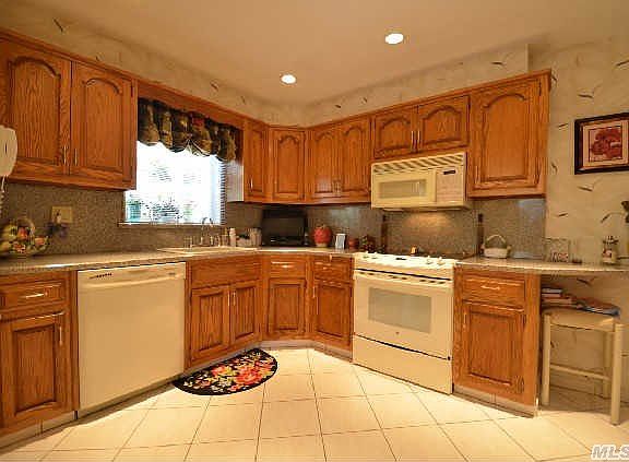 5th image of 85 Biltmore Ave
