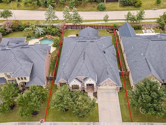 2nd image of 27402 N Saddle Creek Ln