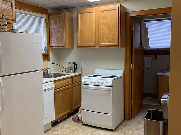 5th image of 311 1/2 S 5th Ave APT 1