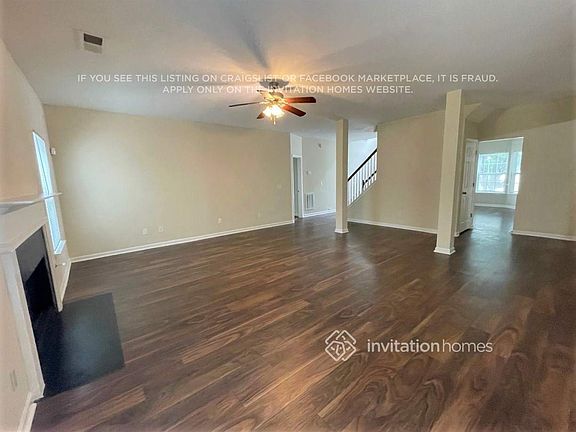3rd image of 633 Rock Hill Pkwy