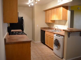 1185 W University Ave #AVE17-137, Flagstaff, AZ 86001