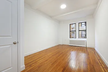 Rented by Rita S Citrin, LREB