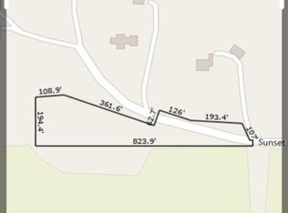 14402 Sunset Ridge Rd, Woodstock, IL 60098