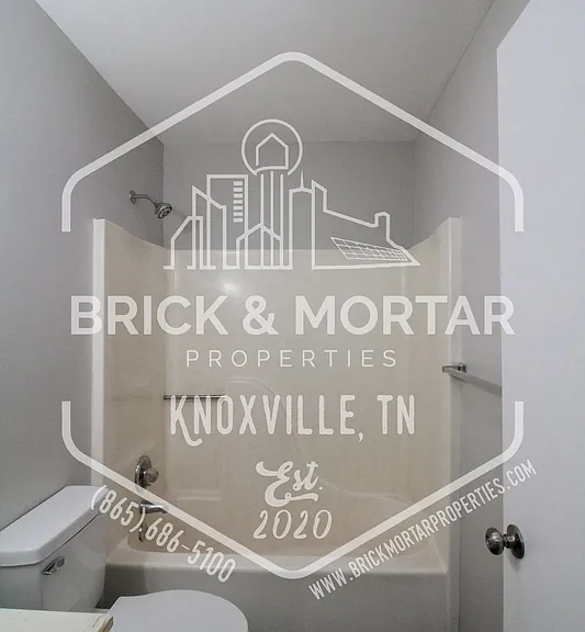 1015 Clendenen Rd — Photo 11