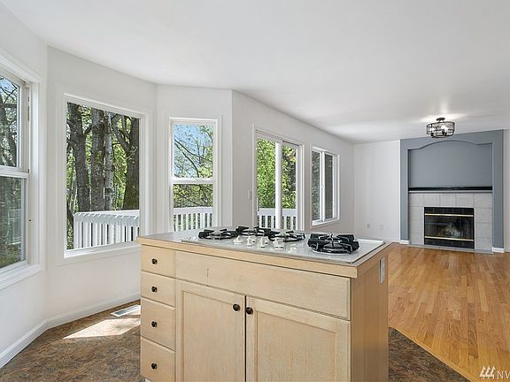 5th image of 21618 117th Pl SE
