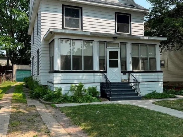 218 North Locust Street, Reedsburg, WI 53959